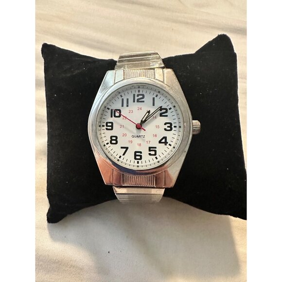 Quartz Silver-Tone‎ Mens Watch With Black Numerals On White Dial FMD J0119 IF281 - Picture 3 of 7